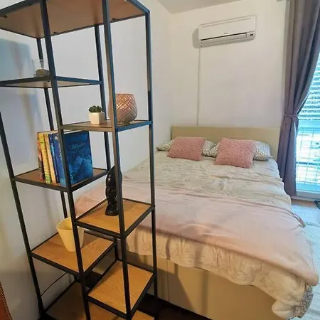 Apartament Marie In Downtown *
